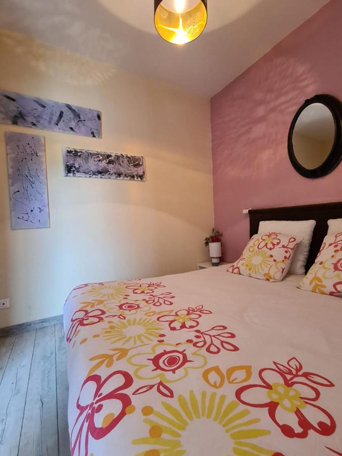 La Fraise Bed & Breakfast Chaumont-sur-Tharonne Bagian luar foto